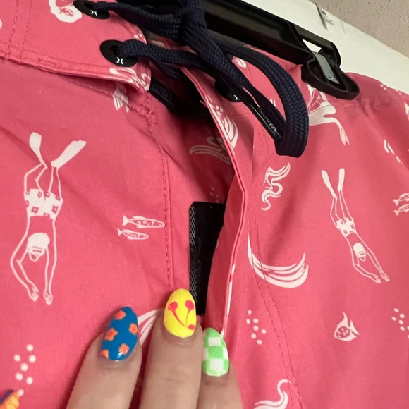 Mens NWT Hurley Boardshorts - Picture 3 of 5